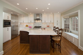Transitional Two-Tone Kitchen